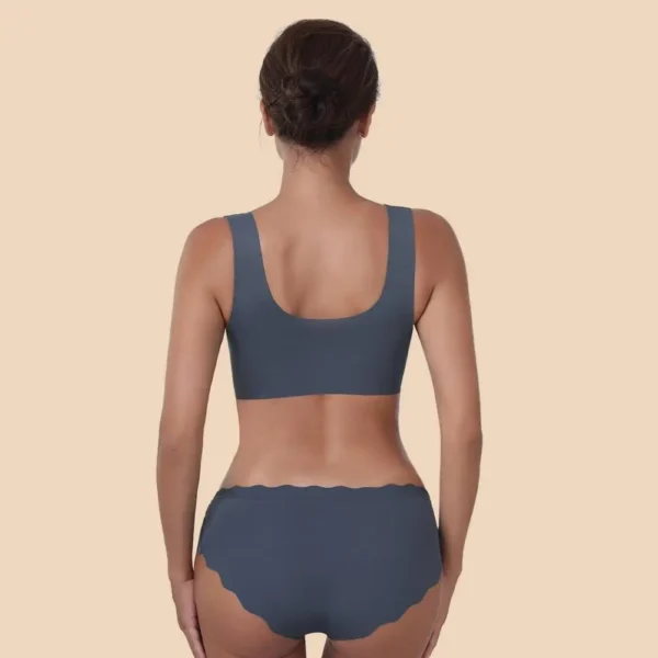 Silk Underwear Set with Wireless Push-up Bra - Image 5