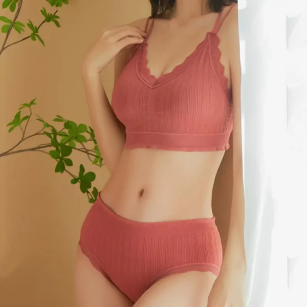 2Pcs Sexy Lace Seamless Set - Image 3
